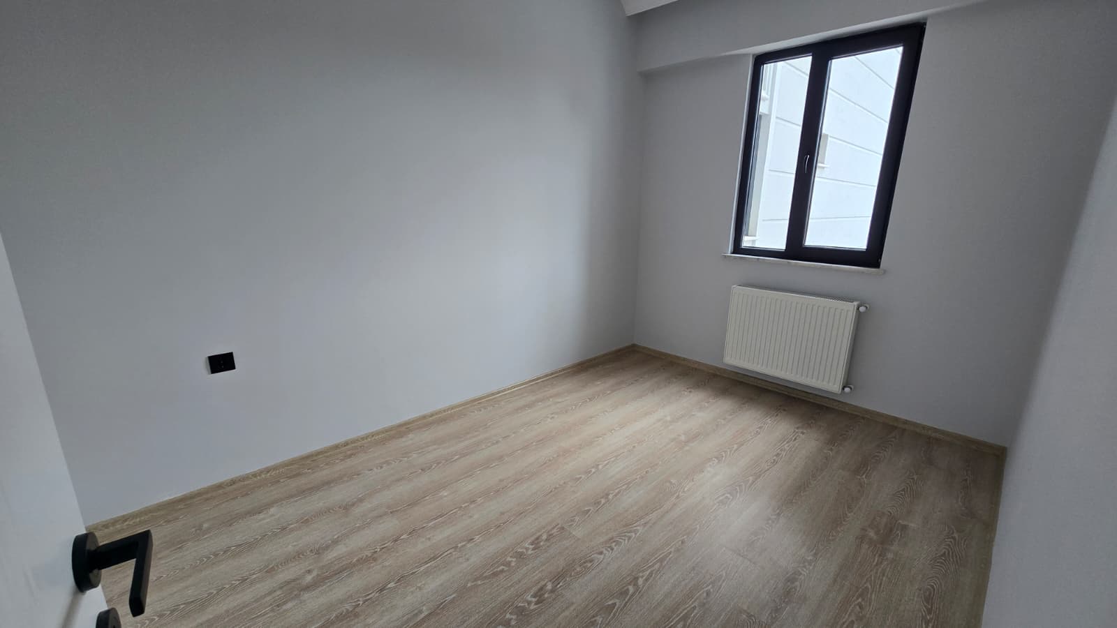 CUMHURİYET MAH.ÜÇÜZLER İNŞ. MARİS APT. -1+1